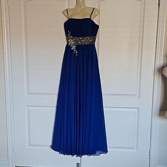 Bicici Women's Spaghetti Straps Rushed Top With Embellishment Belt Maxi DressL/M - Picture 1 of 16